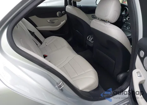 2016 Mercedes-Benz C 300 из США, поврежденный, VIN 55SWF4JB8GU168804